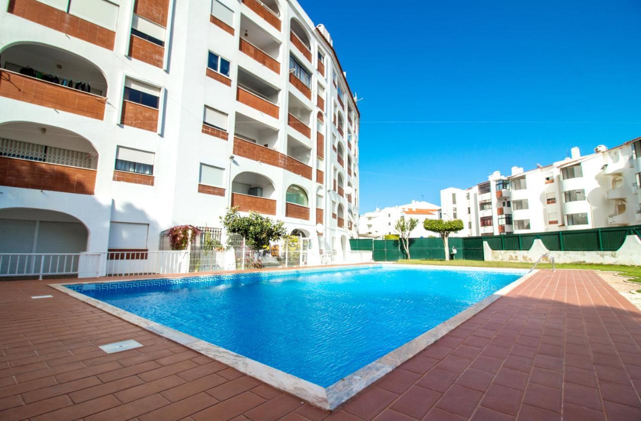 Ocean View Apartment - Pool And Sea View & Albufeira Center Exterior foto
